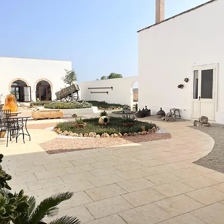 Masseria Vico Guest house 2*